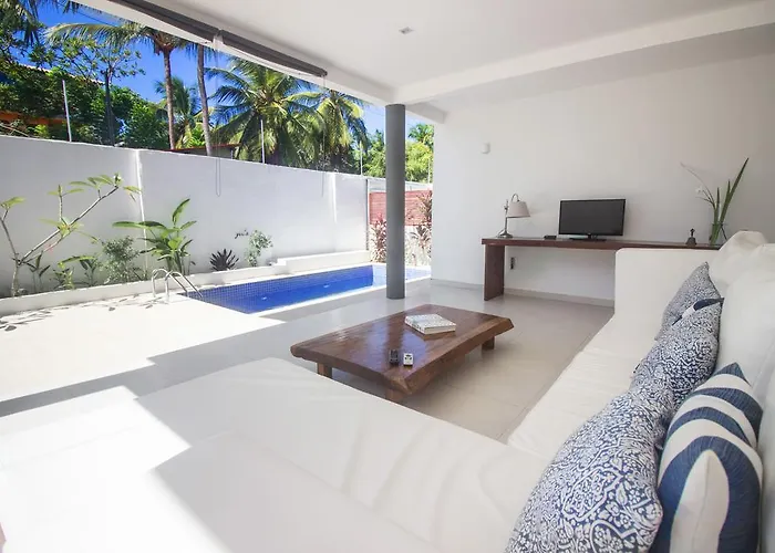 Blanc Residence